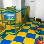 Continental Aparthotel 4*