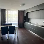 Continental 4*