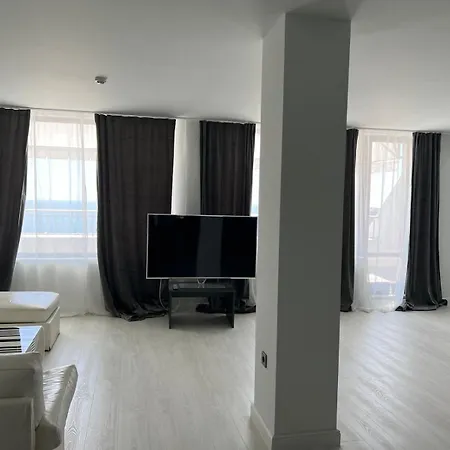 Continental גולדן סנדס