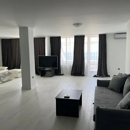 Continental Lejlighedshotel 4*