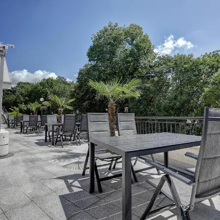 Continental Lejlighedshotel