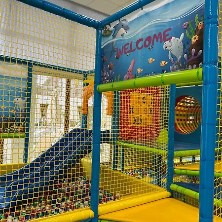 Continental 4* גולדן סנדס