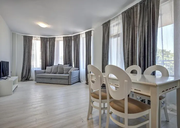 Continental Apartahotel