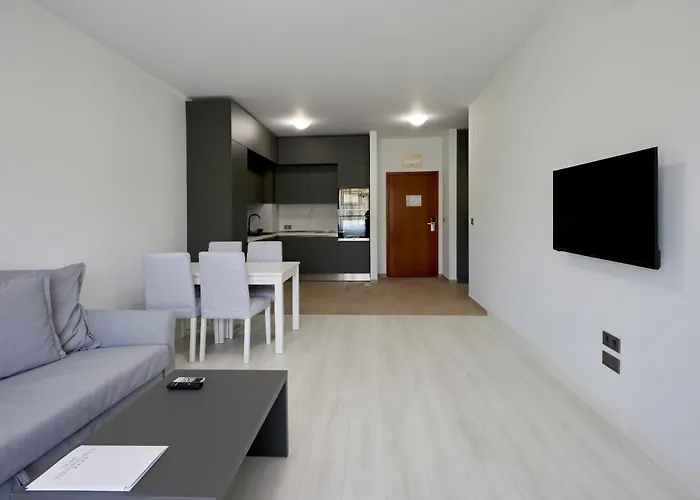 Aparthotel Continental Golden Sands